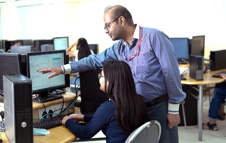 Data Science analytics laboratory NU