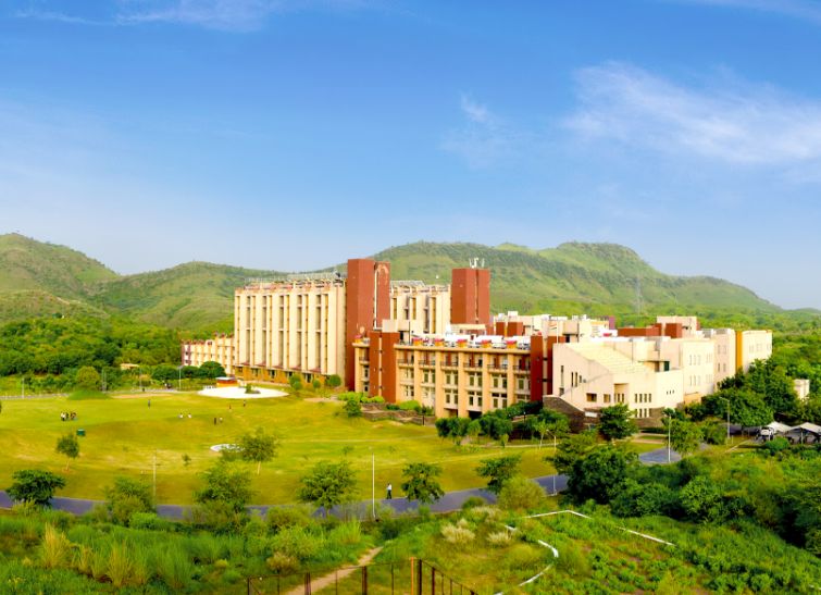 NIIT campus