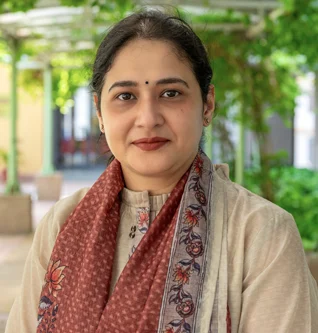 Prof. Divya Lohani(Website)